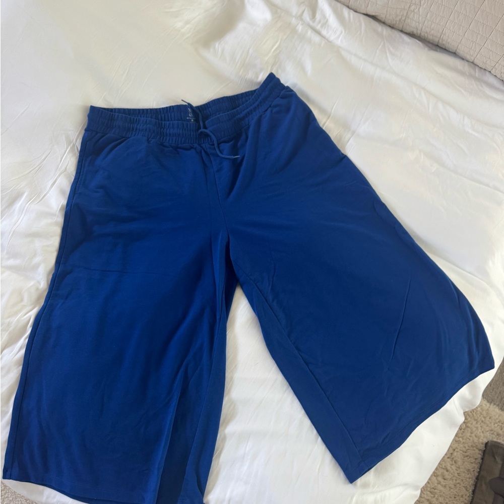 Women’s Wide Leg Gauchos